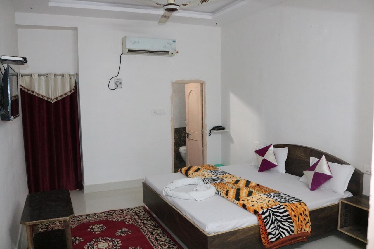 جودبور Hotel Santosh Guest House المظهر الخارجي الصورة